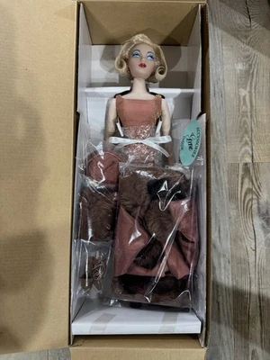 Gene Marshall Bon Voyage By Mel Odom Ashton Drake  16” Doll With Shipper - Image 1 of 4