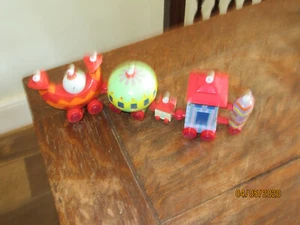 IM NACHTGARTEN DER NEUNZIGE NONK NACHZIEHZUGWAGEN CBEEBIES TV KUCHEN TOP - Bild 1 von 4