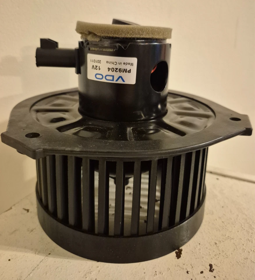 Motor soplador VDO PM9204 2002-05 Buick/Chevy/GMC/Isuzu Foto 1 de 4