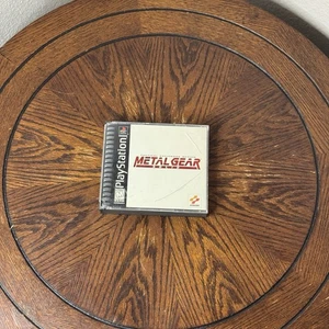 Metal Gear Solid (Sony PlayStation 1, 1999) - Foto 1 di 6