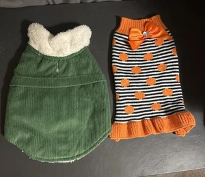 Lot Of 2 Dog Jackets Sz Small Unisex Fleece Coat & Sweater Appliquéd Bow - Picture 1 of 16