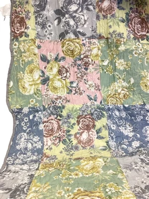 Greenland Home Fashions Emma Traditional Patchwork Throw Blanket - Image 1 of 4