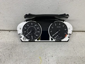 2006-2007 BMW 525i & 530i speedometer cluster gauge panel tach tachometer 172K - Picture 1 of 6