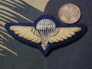 Fuerzas Especiales de Malasia Paracaidista Básico Vestido Insignia de Salto aerotransportado B & T 1500 - Imagen 1 de 2