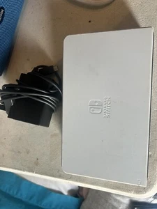 Nintendo Switch Docking Station And Charger Original White - Picture 1 of 3