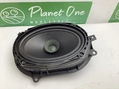 2008-2015 Nissan Rogue 11-13 Quest  Front Right Door Speaker 28157JM00A OEM - Image 1 of 4