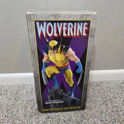 Estatua pintada de Wolverine Marvel de 11" esculpida por Mark Newman 784/3500 Foto 1 de 4