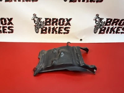 2007 本田 CH 80 Elite 滑板车尾灯板安装 50358-GV4-900 85-07 — 第 1/4 张图片