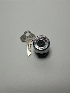Vintage Buckingham Scotch #420 Lock And Key - Picture 1 of 7