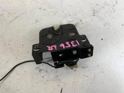 Pestillo trasero izquierdo mazda rx-7 fc 85-92 oem Foto 1 de 4