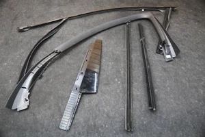 Front Left Door Window Glass Guide Seal Trim Set 51339447423 OEM BMW i7 G70 2023 - Picture 1 of 6