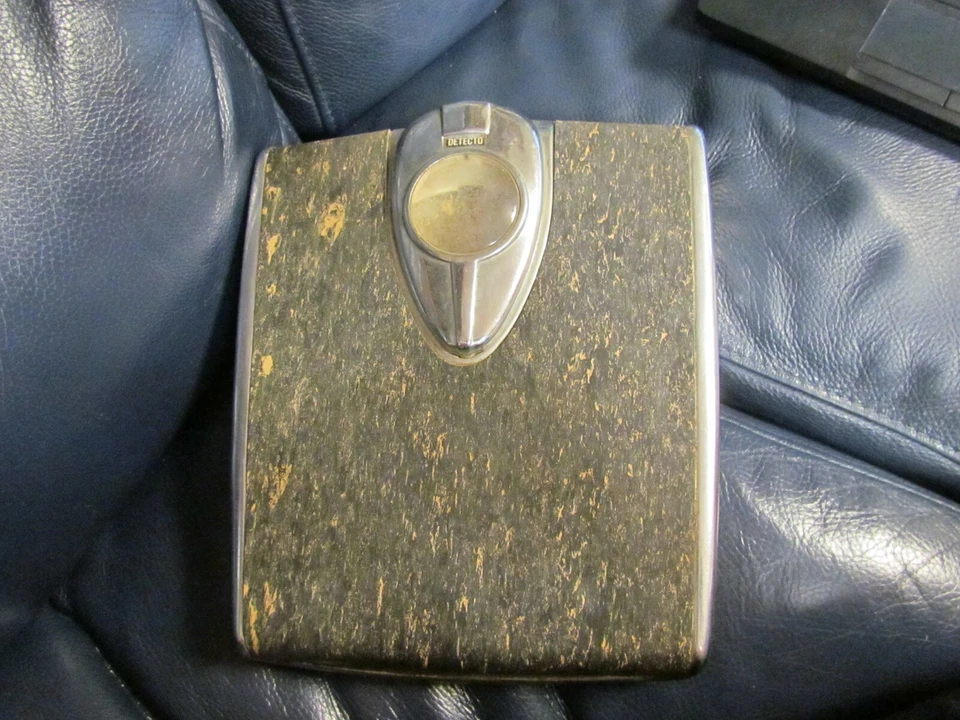 Báscula de baño Detecto vintage negra y cromada Foto 1 de 4