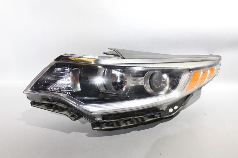 Driver Headlight Korea Built VIN K 1st Digit LX 2016-2018 KIA OPTIMA OEM #39341 - Image 1 of 4