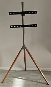 TV-Ständer -ONE FOR ALL TRIPOD-TV-Halterung -WM7472- Walnuss und Silbergrau - Bild 1 von 7