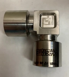 Parker Hannifin Ltd. Phastite 1/2” OD Tube Union Tee # PH-8-PT-316. - Picture 1 of 4