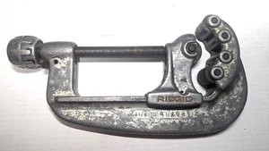 RIDGID TOOLS NO. 134 PIPE CUTTER 1-1/8" TO 4-1/2" O.D. - Picture 1 of 5