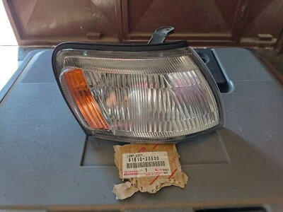 LUZ ESQUINA DERECHA TOYOTA CORONA ST190 191 NUEVA GENIUNE 81610-20530 Foto 1 de 2