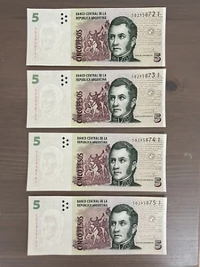 5 CINCO PESOS! 4 Consecutive Notes Uncirculated ARGENTINA Vintage Currency - Picture 1 of 2