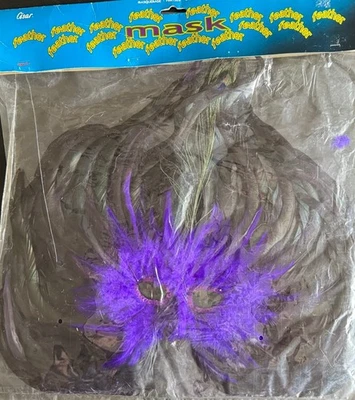~ 🎃 New Purple Feather Masquerade Mask Halloween Dress Up ~ ￼ - Image 1 of 2