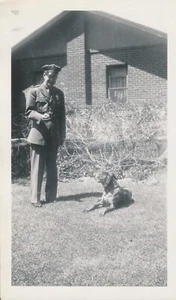 Snapshot Vintage Photo Man Uniform Military? Dog Pet Animal Pup German Pointer - Picture 1 of 5
