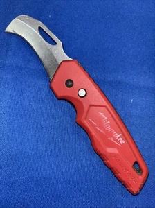Milwaukee FastBack 48-22-1525 Hawkbill Folding Knife - Picture 1 of 2