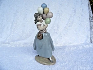 LLADRO " THE BALLON SELLER" REITIRED LADY FIGURINE # 5141 - Picture 1 of 12