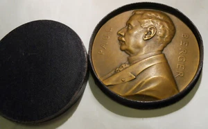 1907 rare art nouveau Medal by Chaplain Paul Berger Medicine French mask Surgeon - Picture 1 of 4