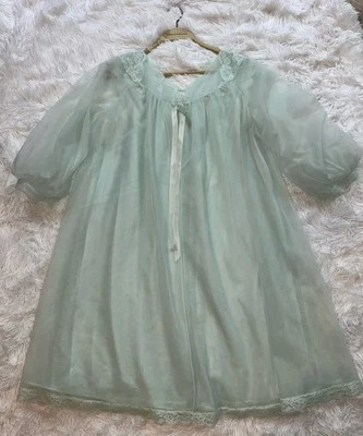 Vanity Fair Vtg Peignoir Set Sz Small Babydoll Puff Nightgown Nylon Chiffon 60’s - Image 1 of 4