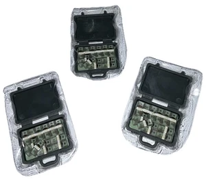 LOTE DE 3 MALETÍN Y DINERO de Marvel Legends The Punisher Nick Fury Gamerverse - Imagen 1 de 4