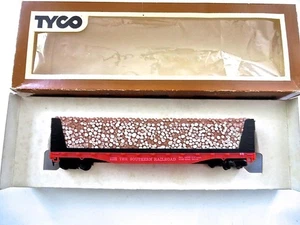 HO TYCO Southern Railroad 50' Loaded Pulpwood Car Low Ship Boxed - Picture 1 of 7