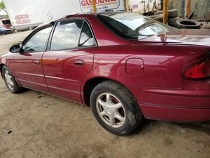 AC Compressor 6-231 Fits 96-04 REGAL 393462 - Picture 1 of 7