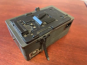 Sony AC-DN2B 100-240V AC Adaptor V-Mount - Photo 1 sur 5