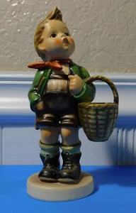 GOEBEL HUMMEL "Village Boy" 51/0 TMK 6 - Bild 1 von 6