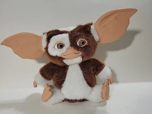 Gremlins - Tanzender und singender Gizmo Plüschpuppe 7 Zoll  - Bild 1 von 8
