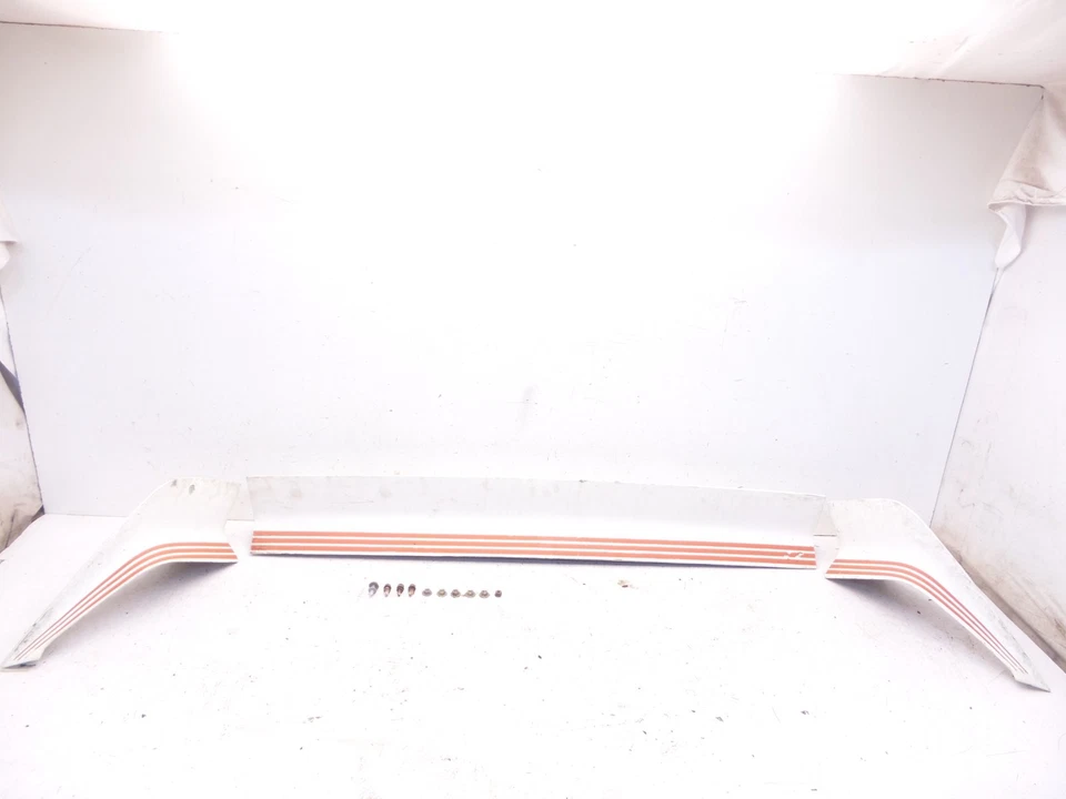 Juego de 3 alerones traseros Camaro 74-81 originales de fábrica GM 339433 339434 Foto 1 de 4