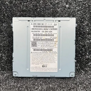 Mercedes  C Class Audio Radio  Receiver behind dash  Head Unit  A2059009017 2015 - Bild 1 von 16