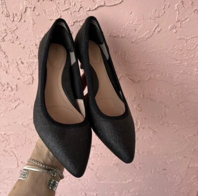 Taryn Rose Black Kitten Heels Shimmer Sparkle Stretch Glitter Metallic - Image 1 of 4