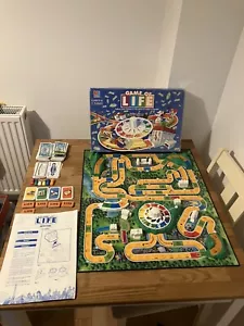 Game of Life Board Game Vtg Milton Bradley Family Classic Vintage 1997 Complete - Picture 1 of 8
