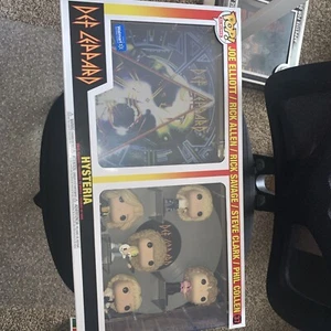 Funko Pop! Cubierta de álbum de lujo con estuche: histeria - Walmart (WMT) (Exclusivo)... - Imagen 1 de 6