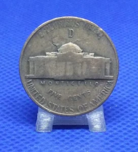 1943-d 35% silver war nickel mint error lamination - Picture 1 of 2