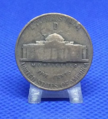 1943-d 35% silver war nickel mint error lamination - Image 1 of 2