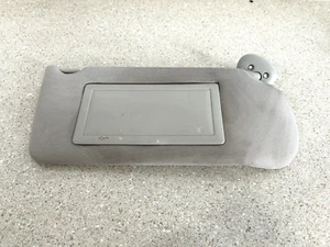 2004-2008 Pontiac Grand Prix Passenger Rh Sun Visor Shade Color Gray OEM - Picture 1 of 3