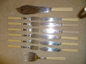 AN ANTIQUE FOURTEEN PIECE SET OF FAUX BONE & SILVER PLATED FISH EATERS & SERVERS - Picture 1 of 8