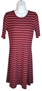 Vestido para mujer Old Navy talla mediana rojo a rayas acanalado mangas al codo hasta la rodilla - Imagen 1 de 3
