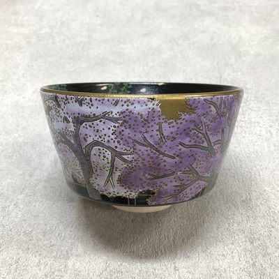 Tigela de chá por Mutsuko Kuwano flores de cerejeira e salgueiros com caixa utensílios de chá Sado - Imagem 1 de 4