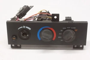 Chevrolet Impala SS Caprice 1994-96 aire acondicionado control de calefacción montaje de climatización 16192891 - Imagen 1 de 6