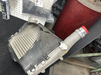 Passenger Right Intercooler 3.6L Fits 15-18 PORSCHE CAYENNE 1962691 Foto 1 de 4