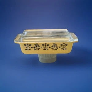 🌟🌟🌟 1957 PYREX 575 B - #21 2 QT Space Saver Dish Promo Needlepoint Embroidery - Picture 1 of 11