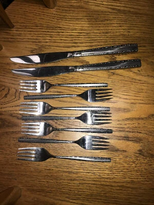 Oneida Community Via Roma Stainless Steel - 7 Salad Forks 2 Butter Knives - Image 1 of 4