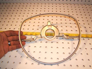 Mercedes Late Model W110 y Early W115 Silver dirección bocina metal genuino 1 anillo - Imagen 1 de 12